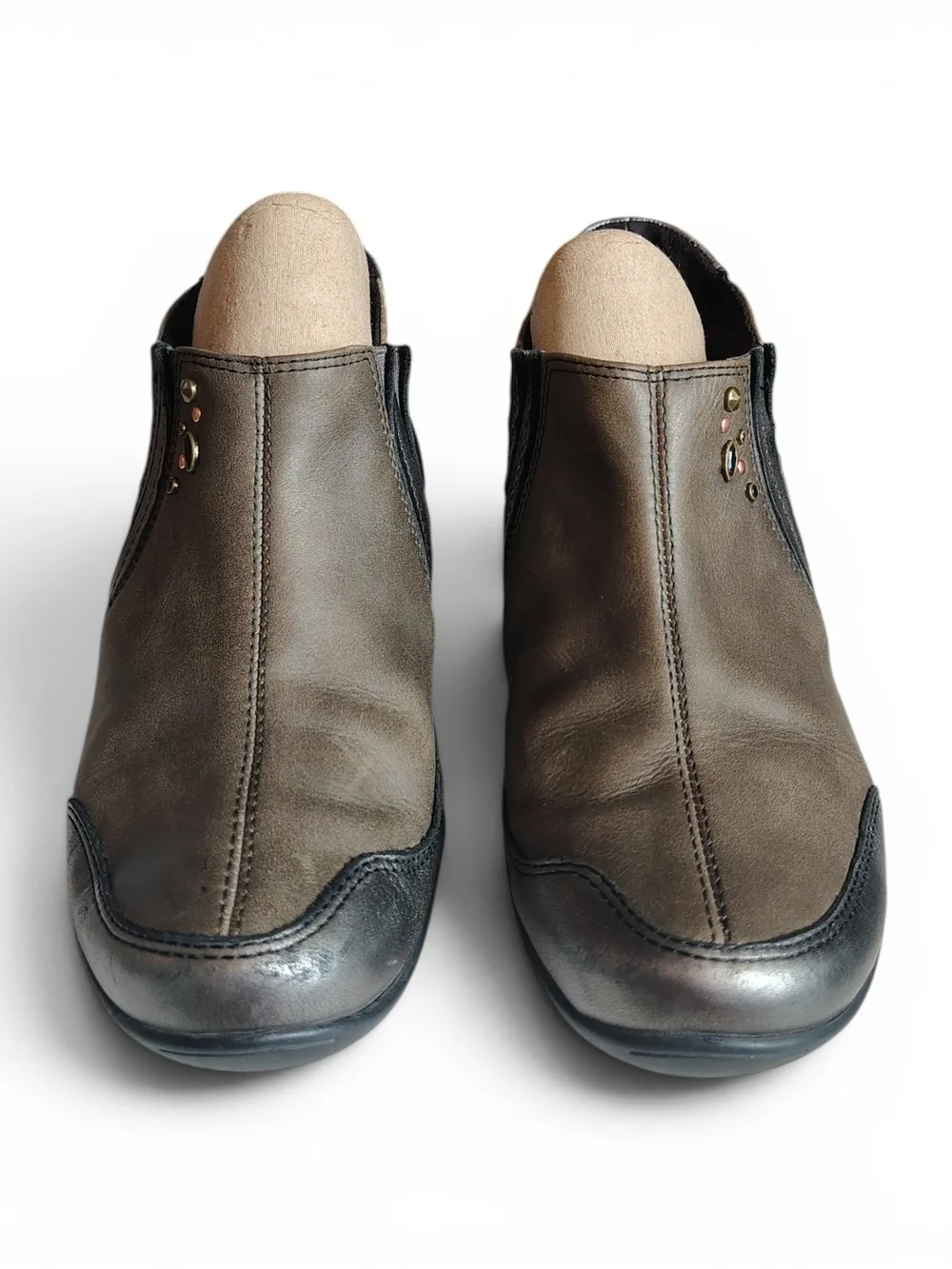 Taos Women's High Jynx Leather Bronze Taupe Ankle Bootie Boots Size 8